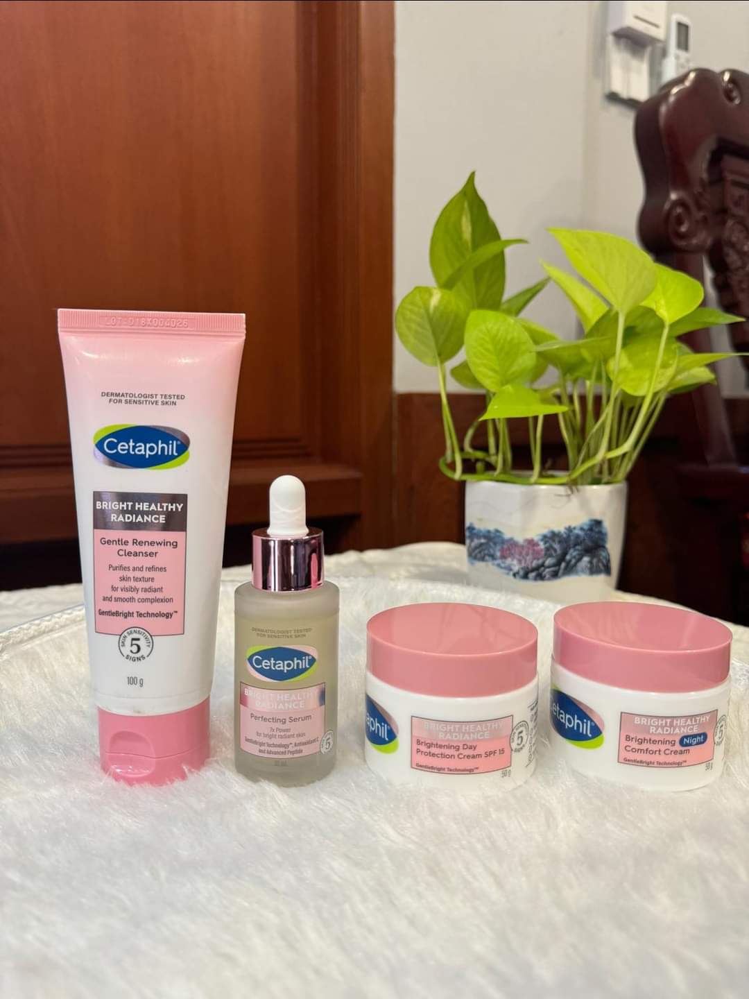 Cetaphil bright healthy radiance cleanser - 100g - Lemonbaby