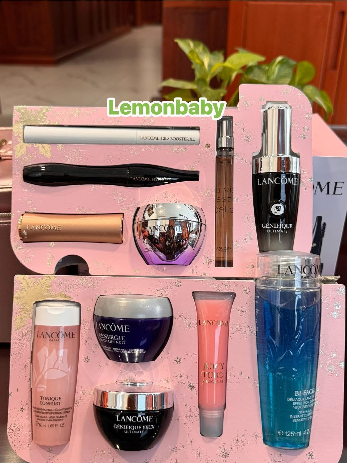 
                  
                    Lancome Beauty Box Deux (ခရမ်း Set)
                  
                