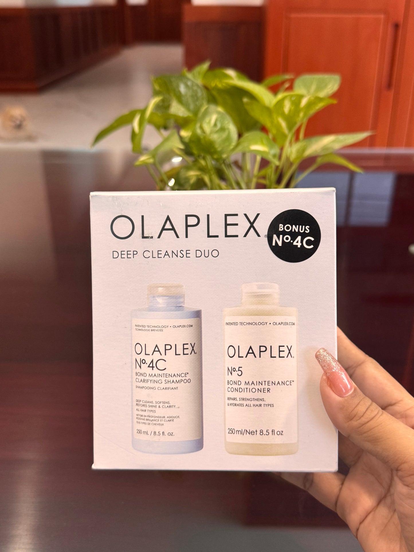 
                  
                    Olaplex Deep Cleanse DUO Set
                  
                