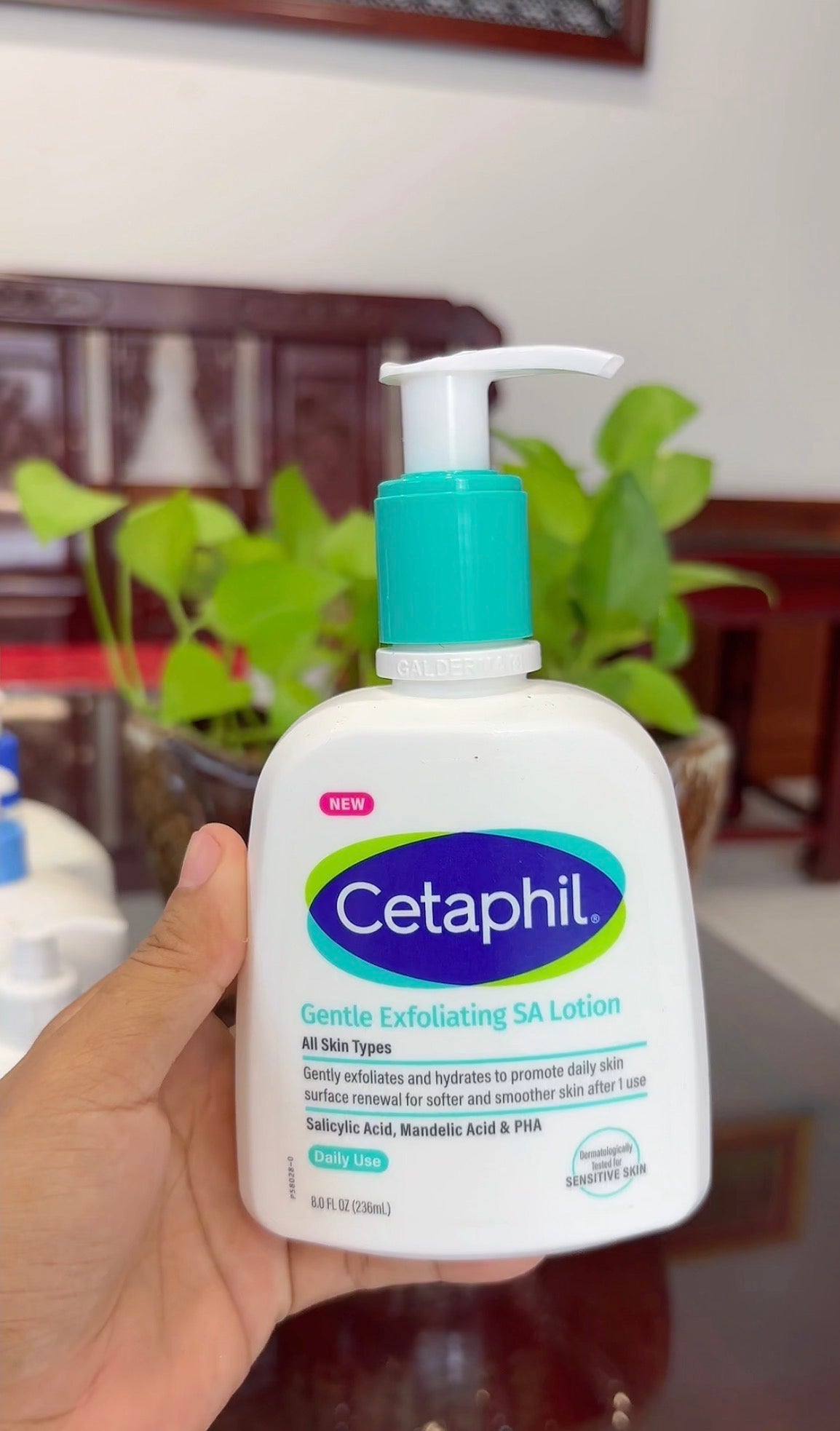 
                  
                    Cetaphil Exfoliating SA Lotion -236ml
                  
                