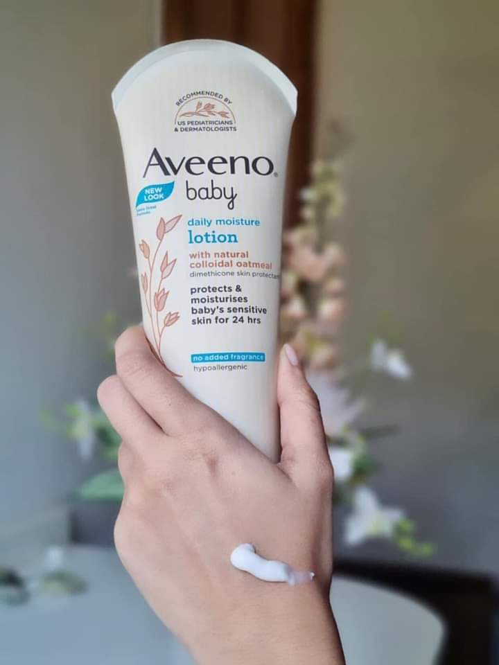 Aveeno Daily Moisture Lotion - 227g - Lemonbaby
