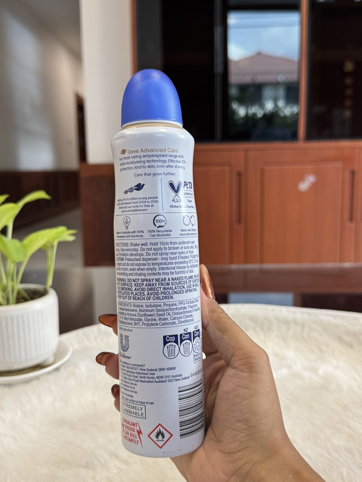 
                  
                    Dove advanced care spray
                  
                