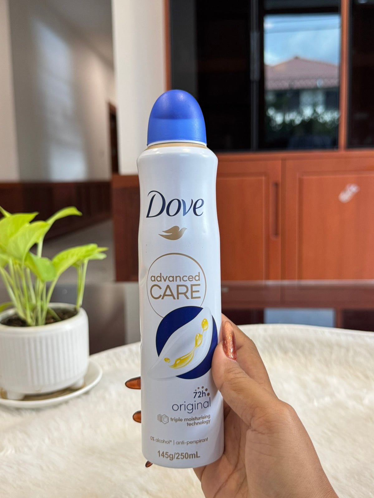 
                  
                    Dove advanced care spray
                  
                