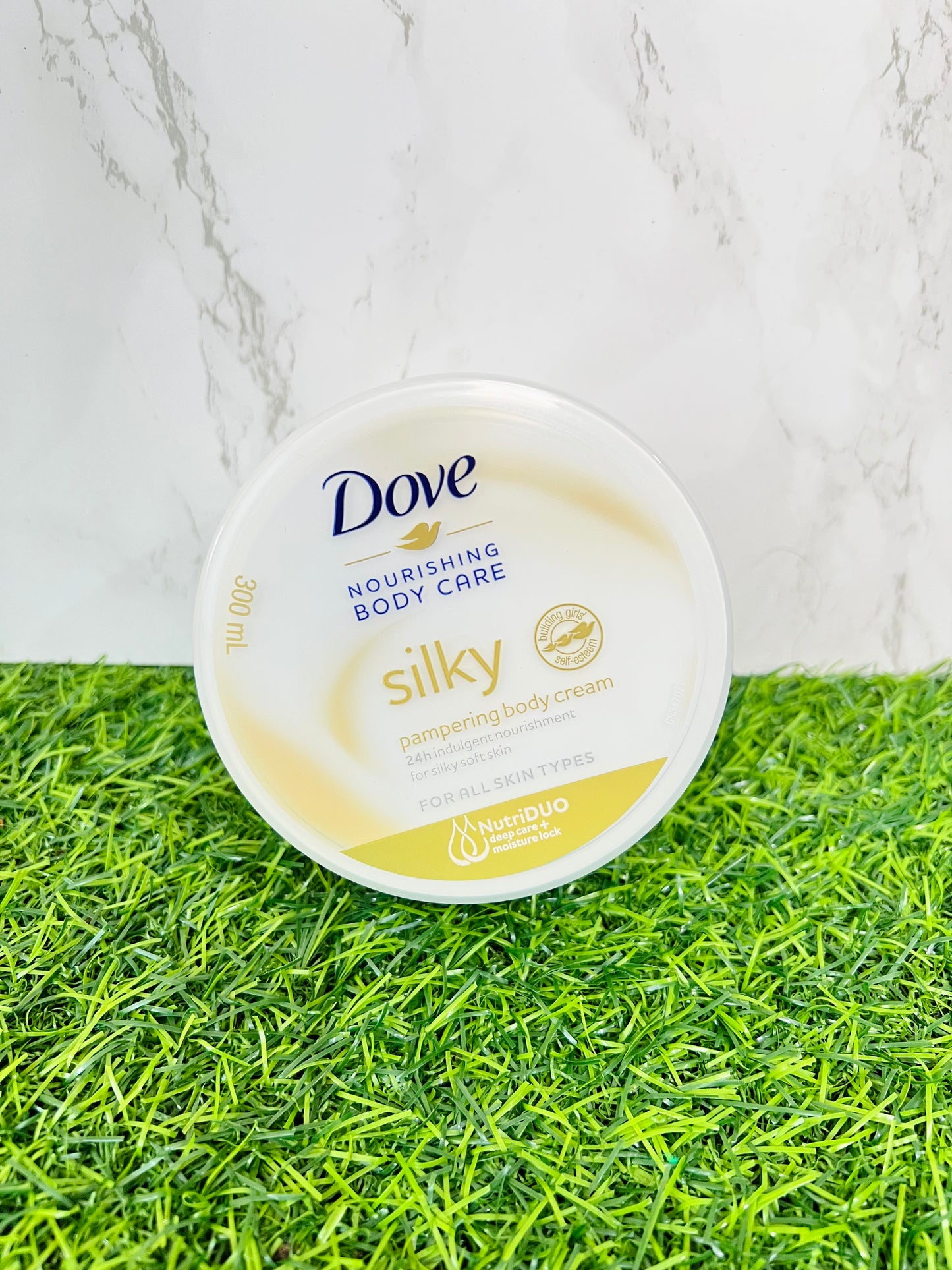 
                  
                    Dove - Silky Body Cream (300ml)
                  
                